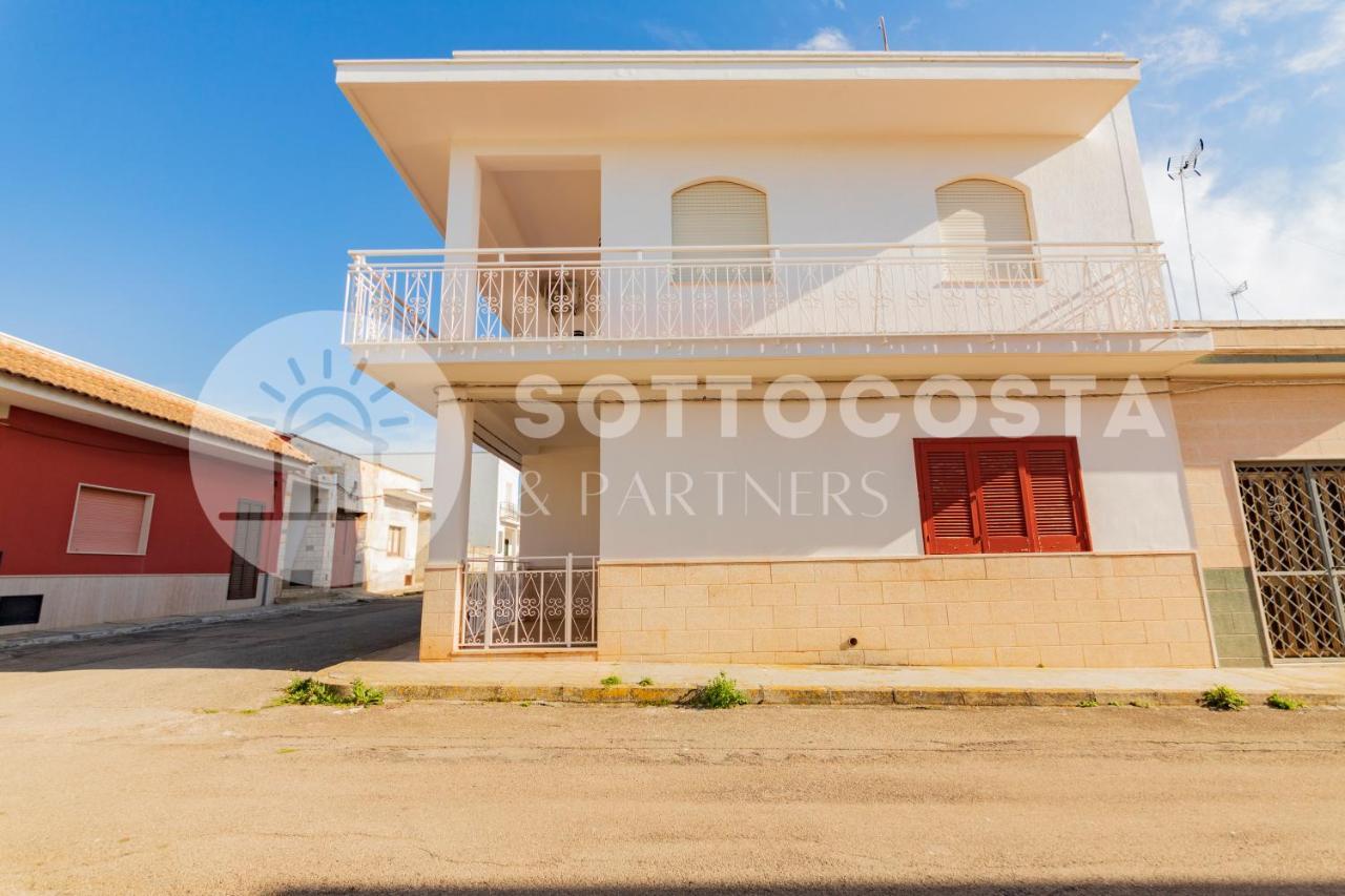 Moon & Sun Flat - Sant'Isidoro Apartment Sant Isidoro  Ngoại thất bức ảnh