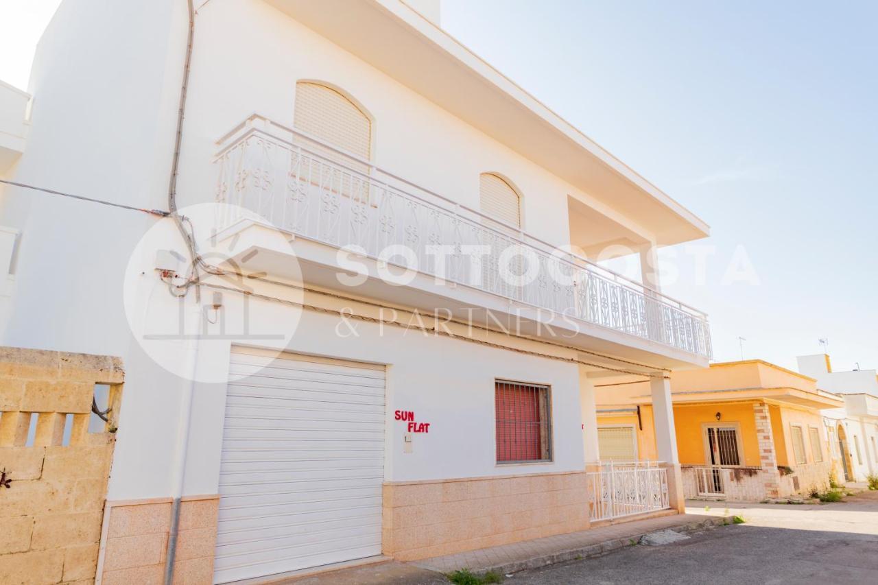 Moon & Sun Flat - Sant'Isidoro Apartment Sant Isidoro  Ngoại thất bức ảnh